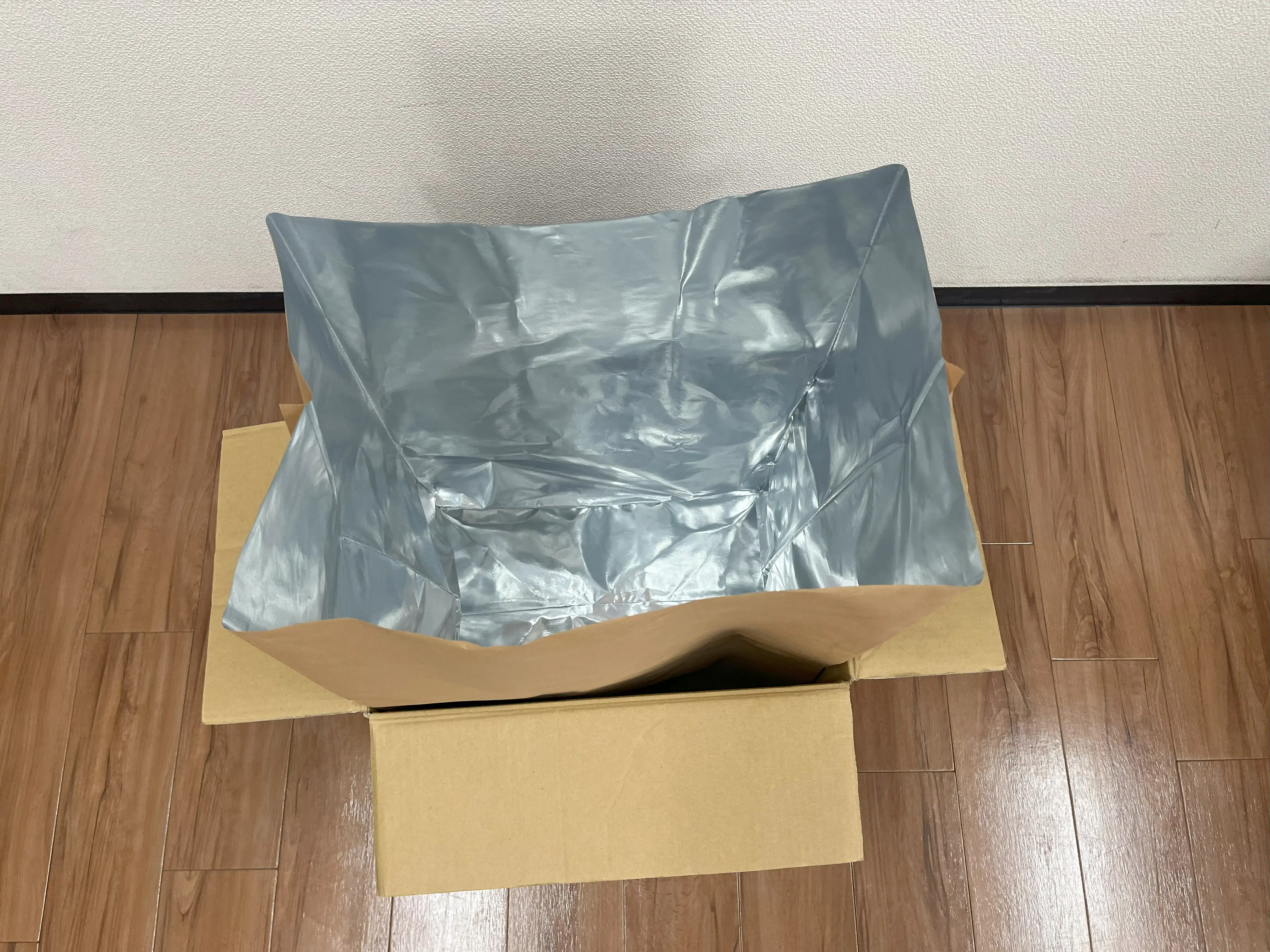 茶櫃（ちゃびつ）