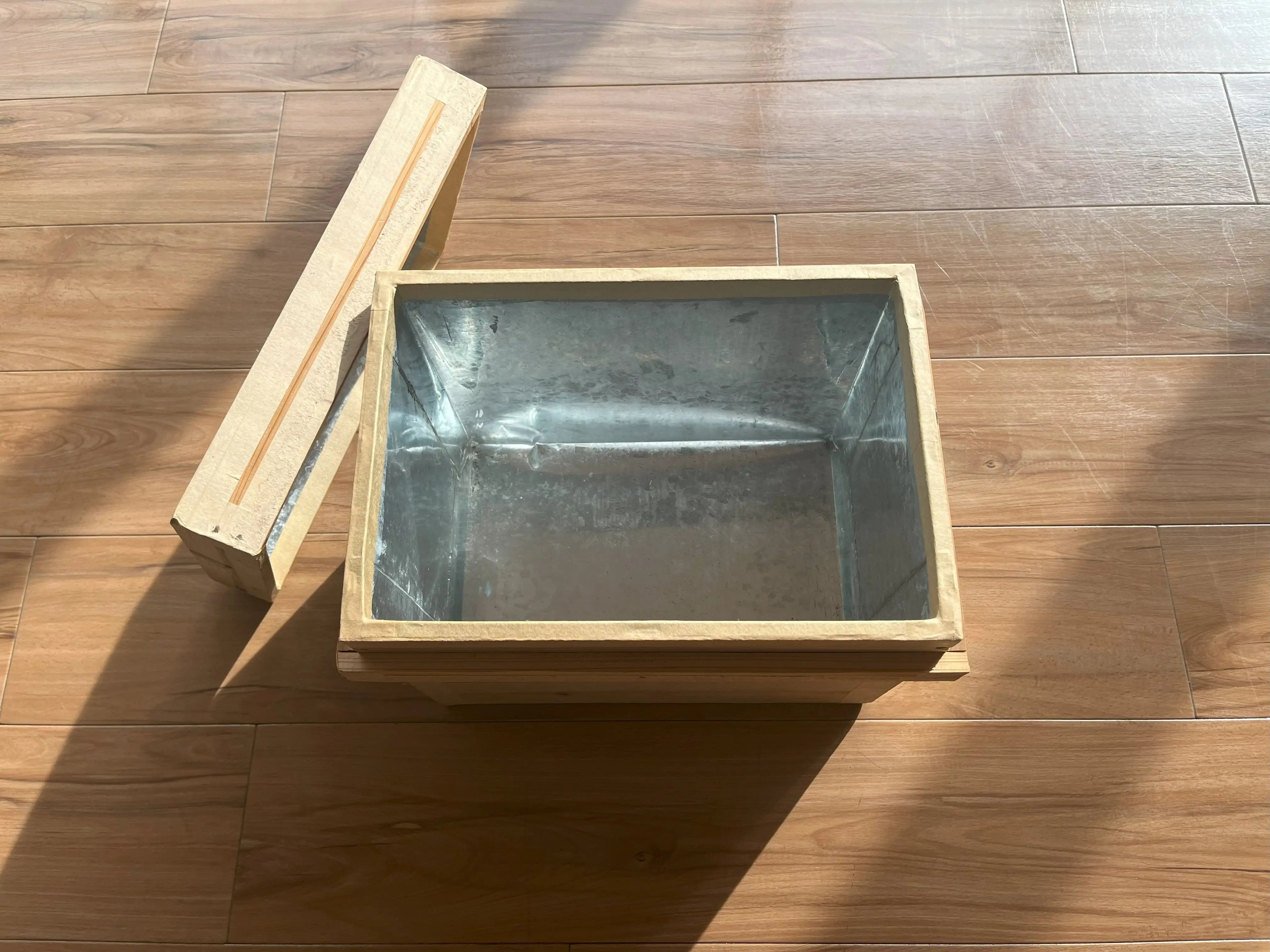 茶櫃（ちゃびつ）