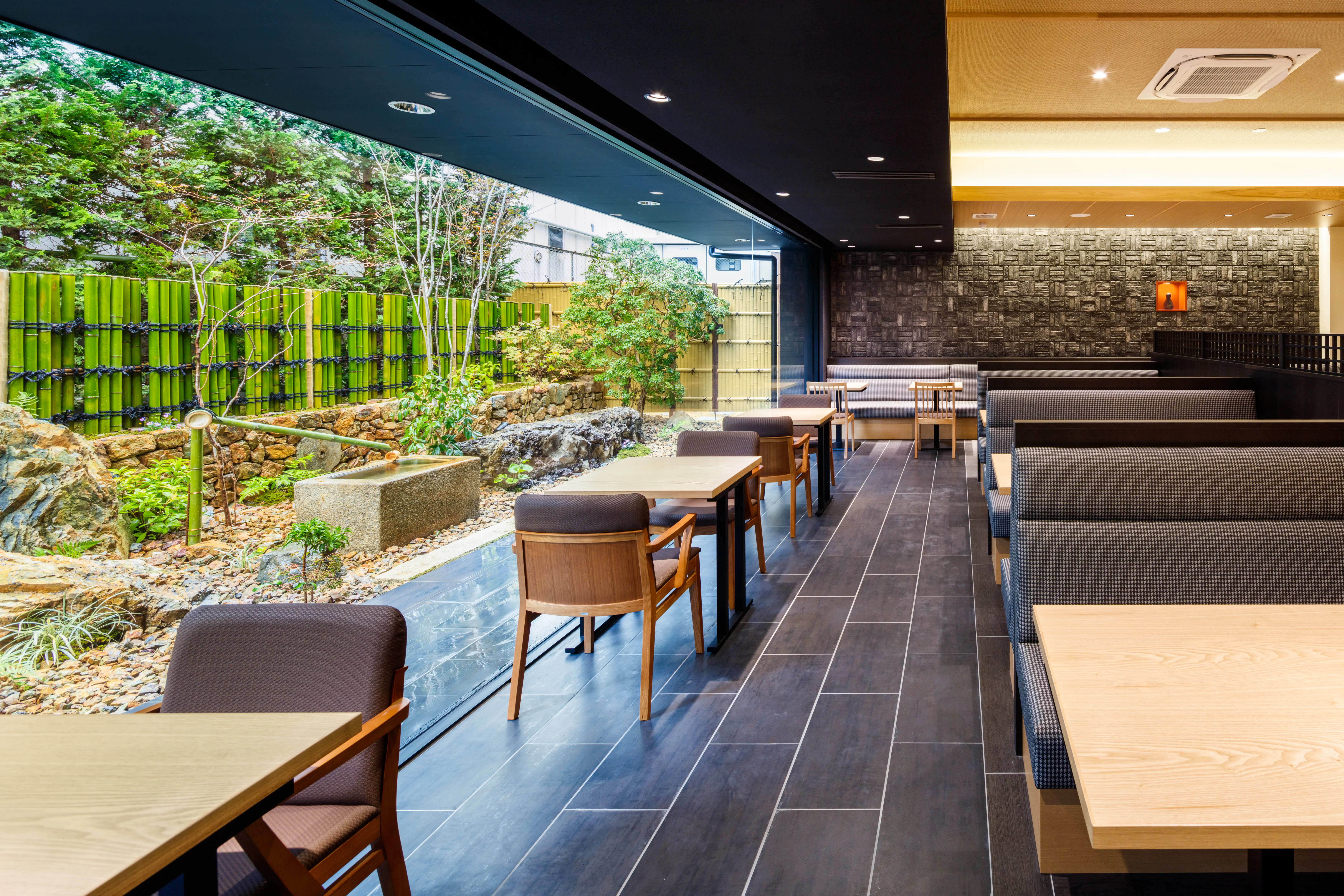 伊藤久右衛門 JR宇治駅前店・茶房