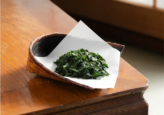 碾茶の荒茶